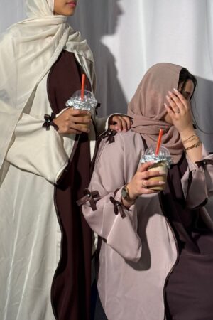 Chic Wave Abaya